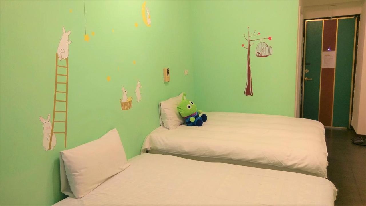 Happines Trip Inn Taizhong Zewnętrze zdjęcie